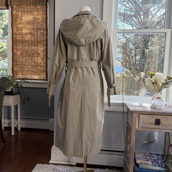 Vintage Womens Beige Trench Coat Sz 10 M/L Belted Removable Lining Hood Overcoat - Picture 5 of 16